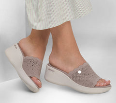 Skechers Onsale | Martha Stewart: Pier-Lite - Light Essence