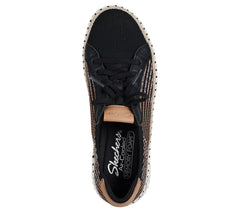 Skechers Sale | Wilshire Blvd - Breezy Stroll
