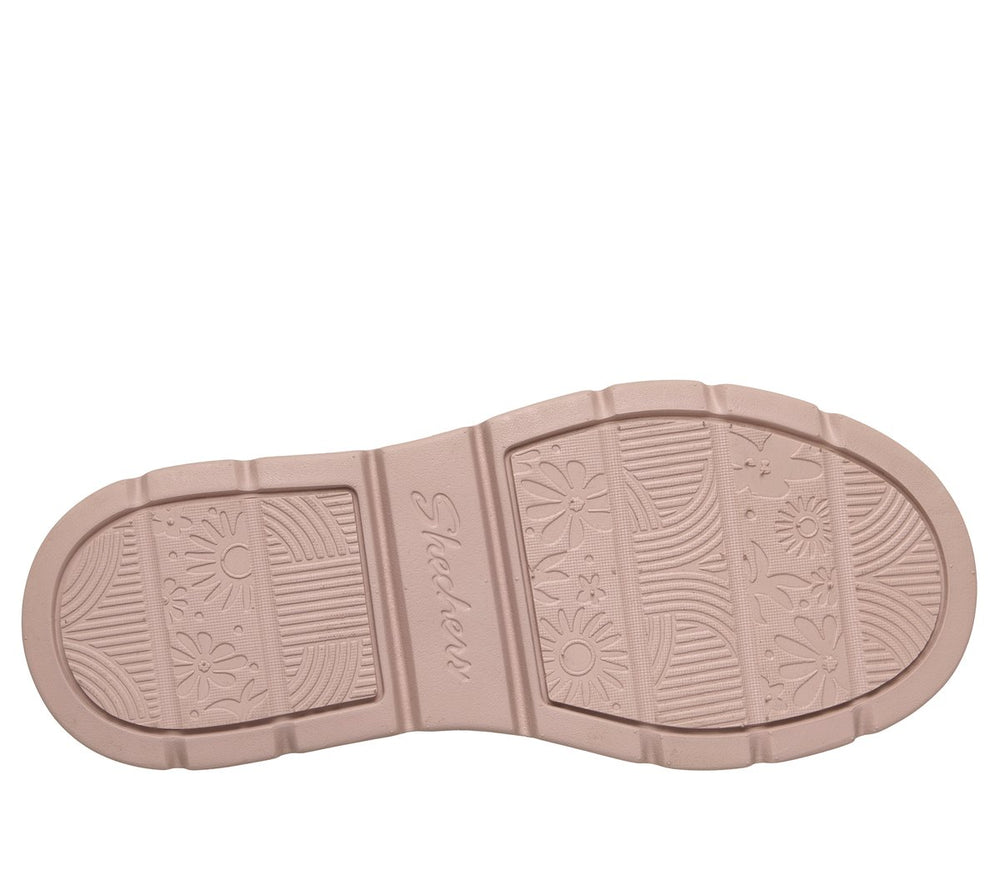 Skechers | Keepsakes Cozy - Street Hiker Star