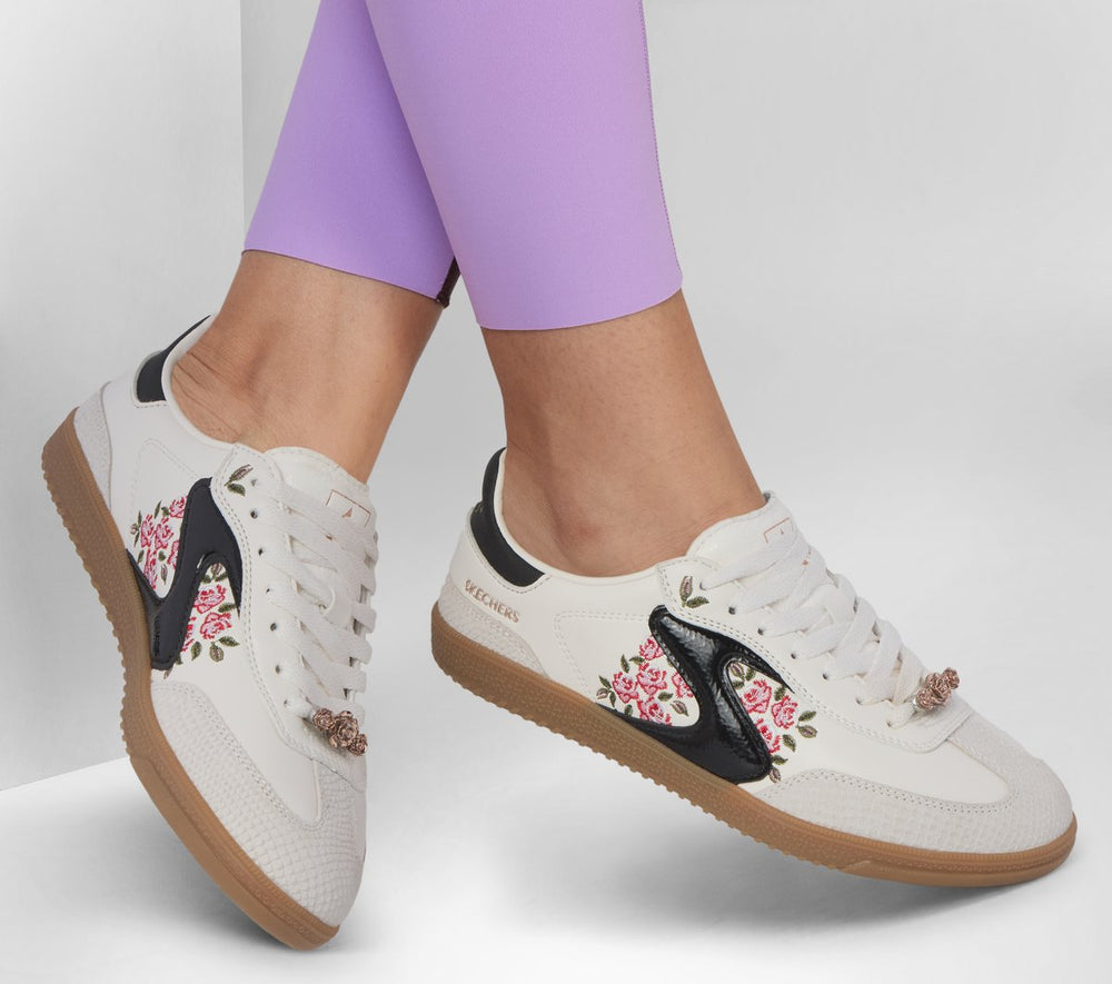 Skechers Onsale | Hotshot - Fiercely Floral