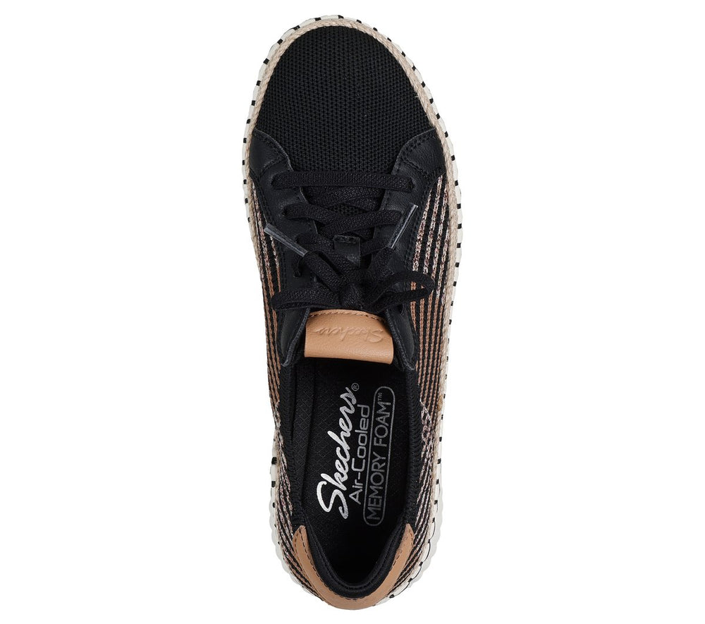 Skechers Sale | Wilshire Blvd - Breezy Stroll